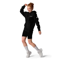 mm_100301_100302_100303_100304_100305_blkwht_all_size_apph07010101nrr_web_2000px